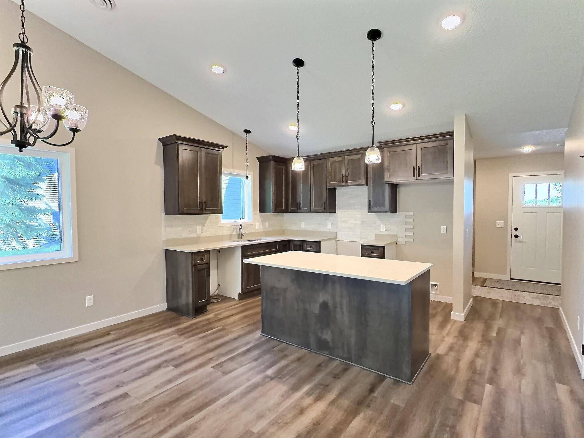810 Morrison AVE, Annandale, MN 55302