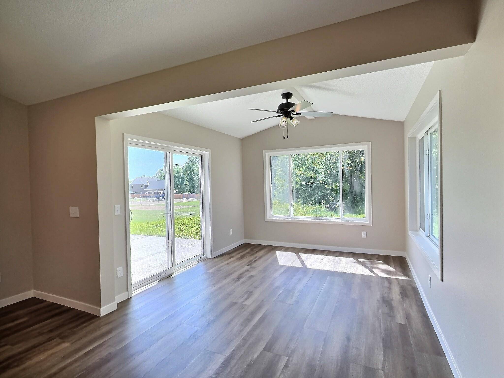 810 Morrison AVE, Annandale, MN 55302