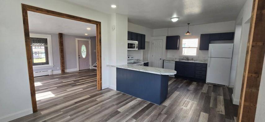 416 Plum ST, Lakefield, MN 56150