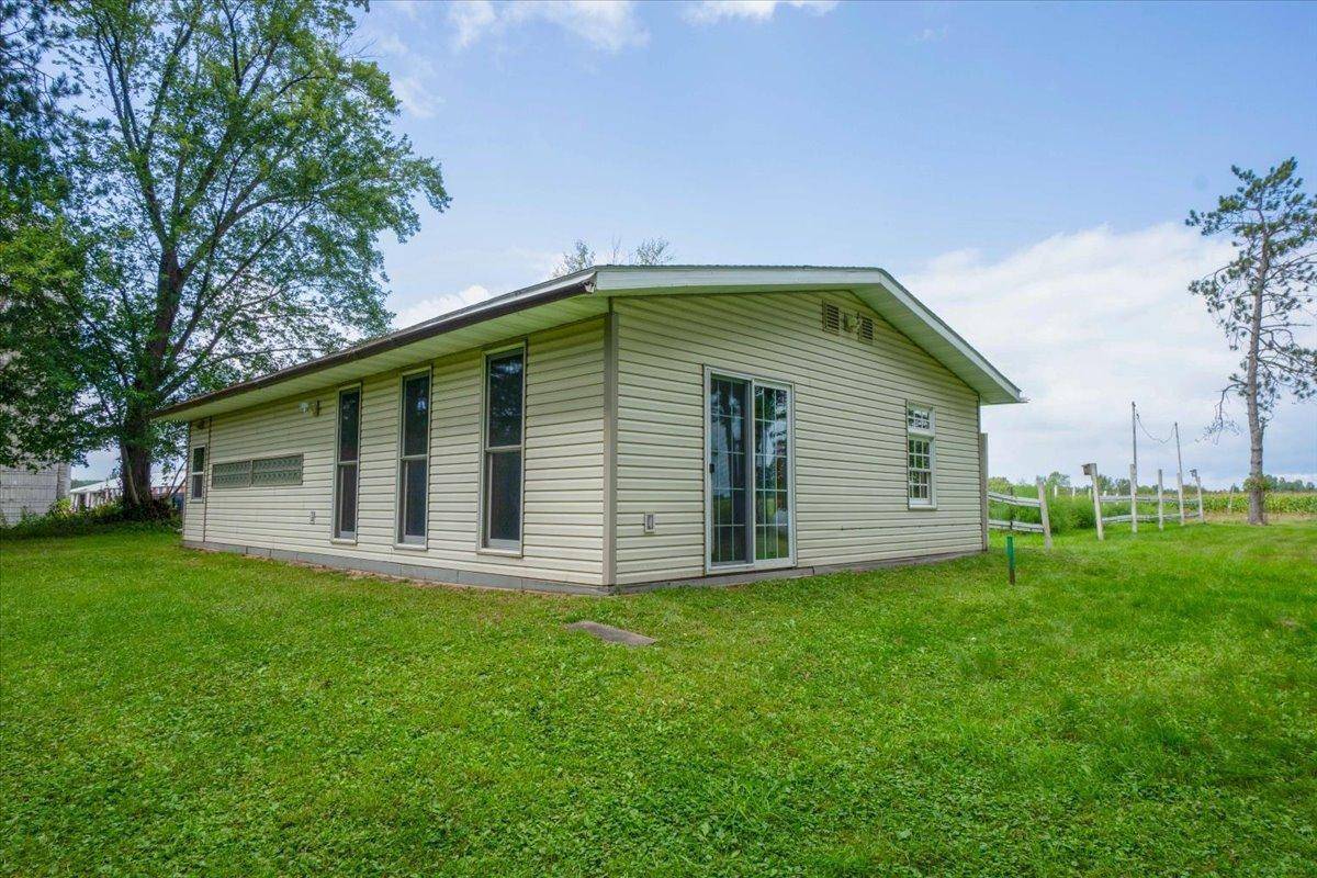 18444 290th AVE, Holcombe, WI 54745