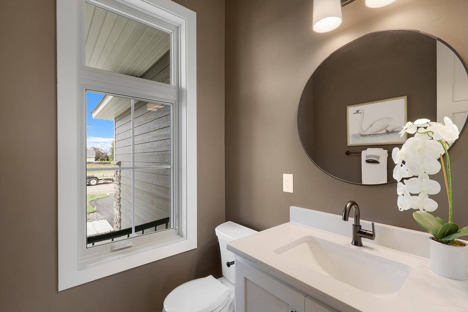 4938 Parkside Circle, Eagan, MN 55123