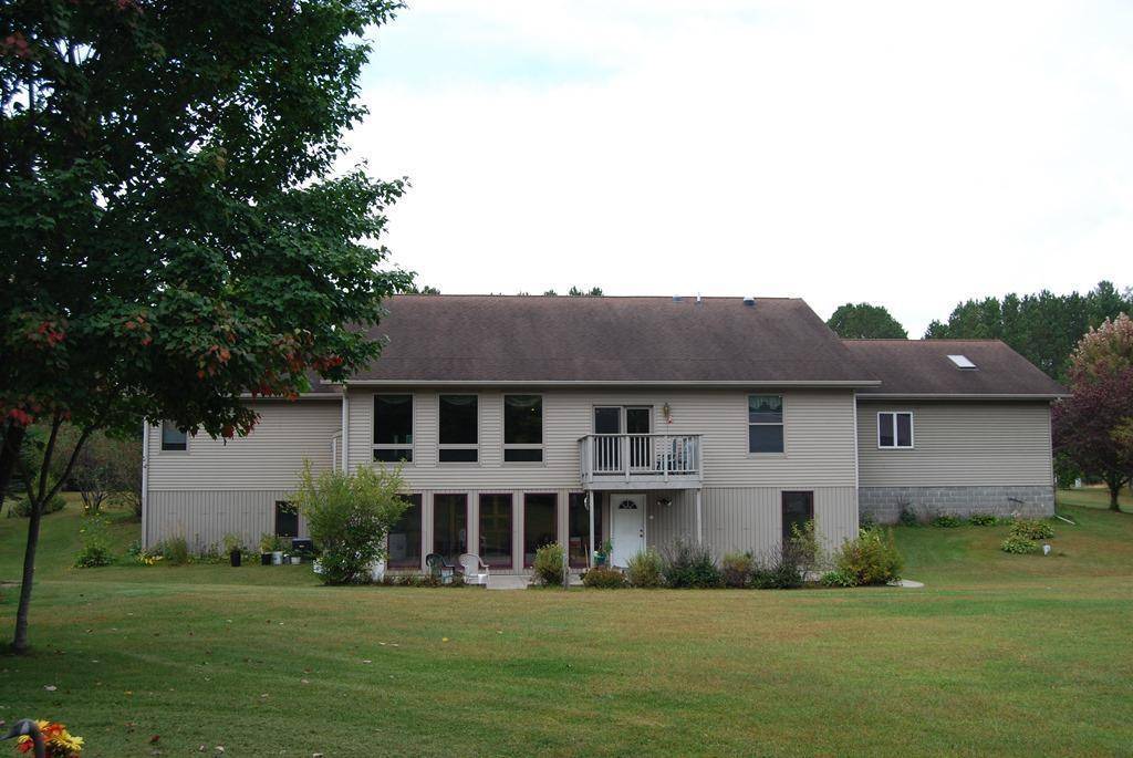 3065 River RD, Grand Rapids, MN 55744