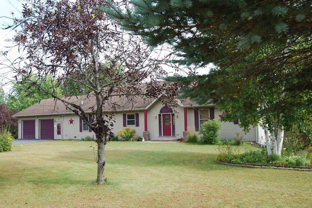 3065 River RD, Grand Rapids, MN 55744