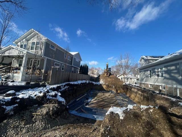 1615 Stanford AVE, Saint Paul, MN 55105