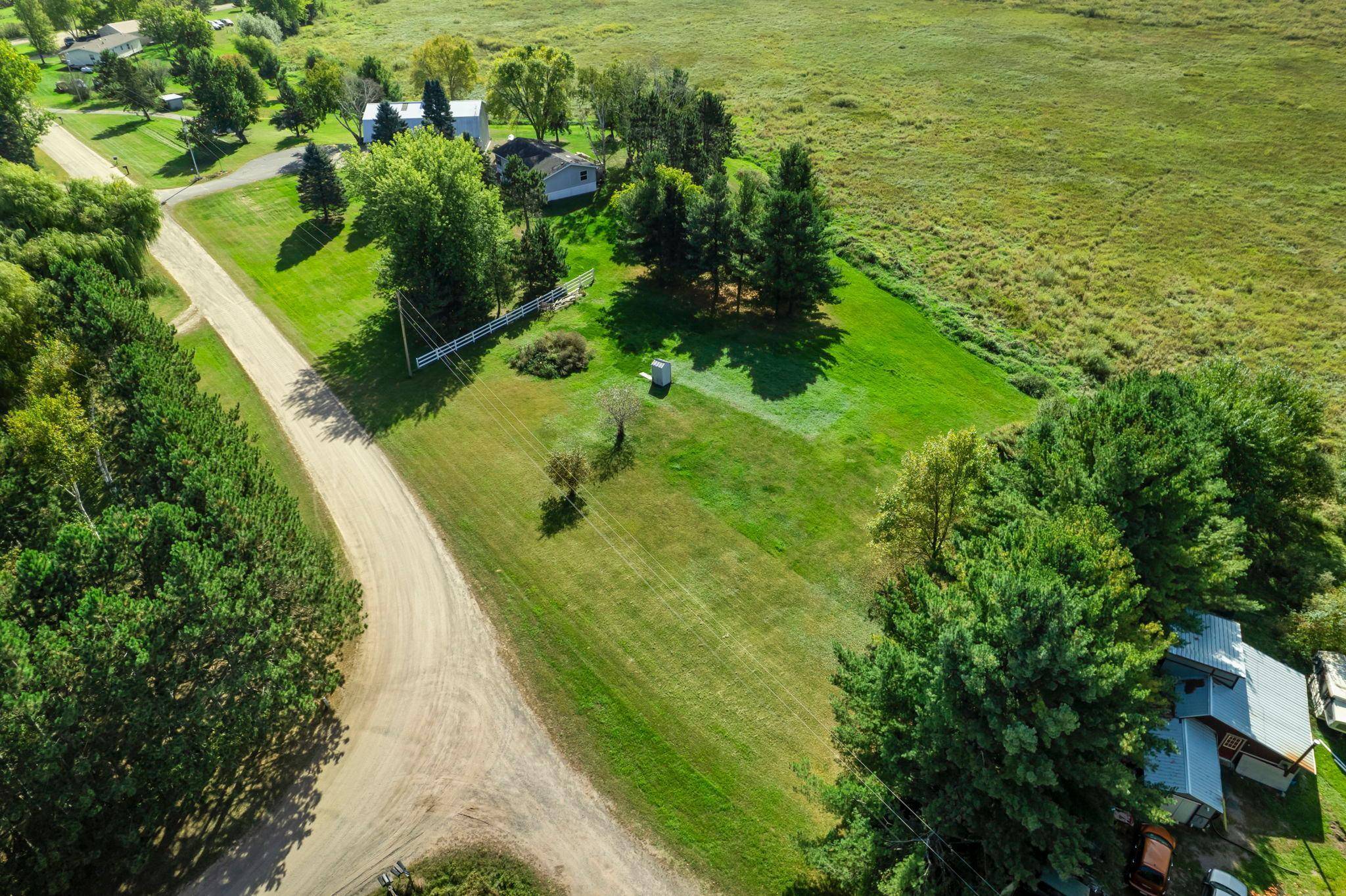 5234 Royal Woods RD, Braham, MN 55006