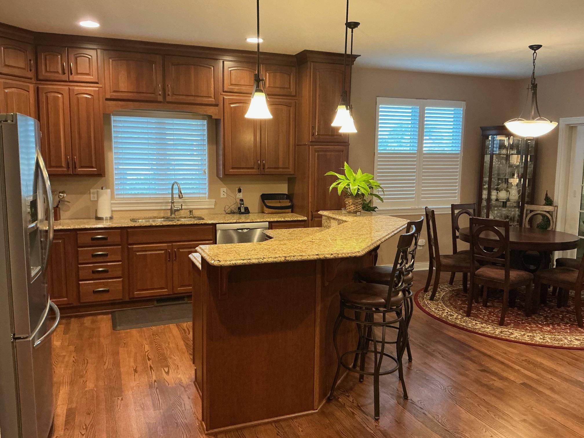 3274 James LN NE, Rochester, MN 55906