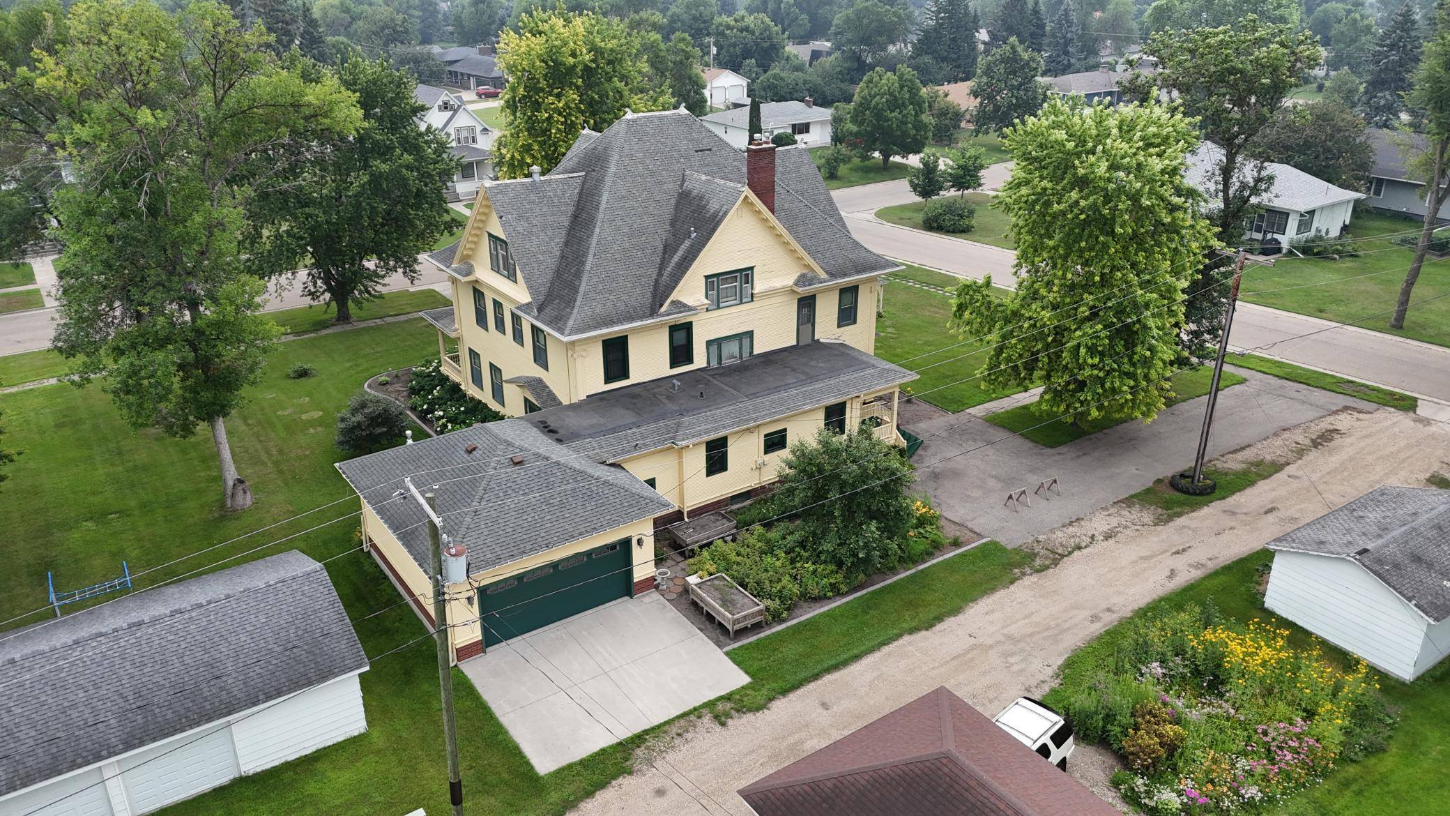 312 10th AVE N, Casselton, ND 58012
