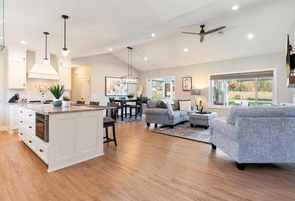 11364 Legacy DR, East Gull Lake, MN 56401