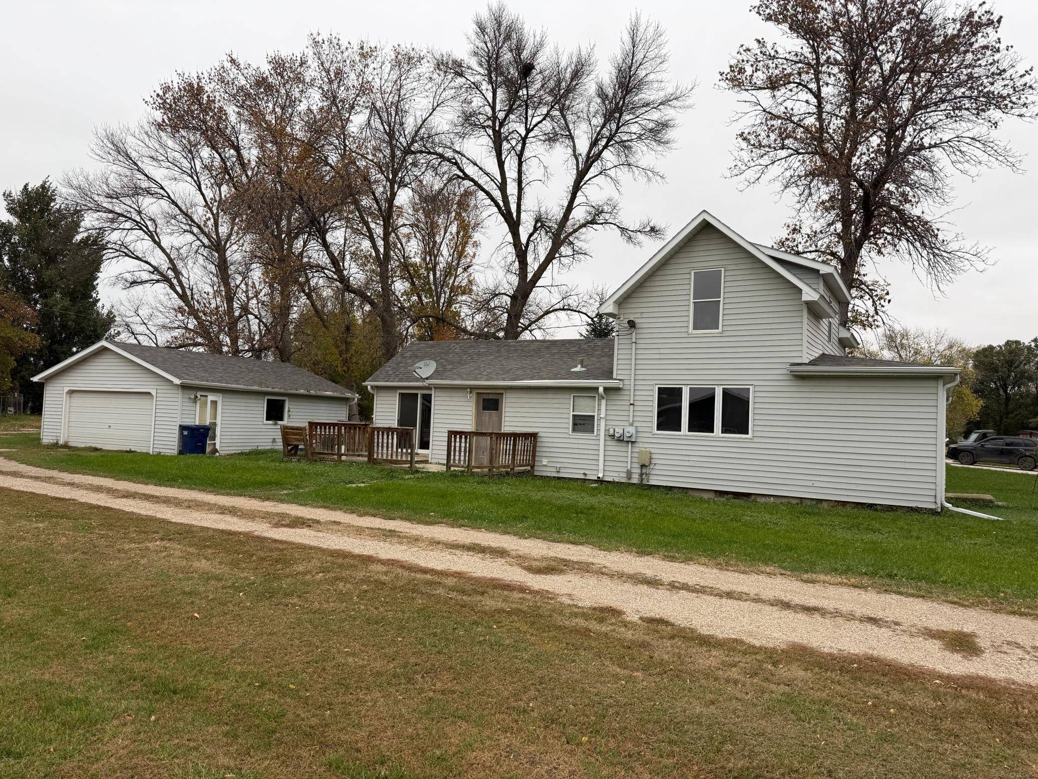 1208 Webster ST, Lisbon, ND 58054