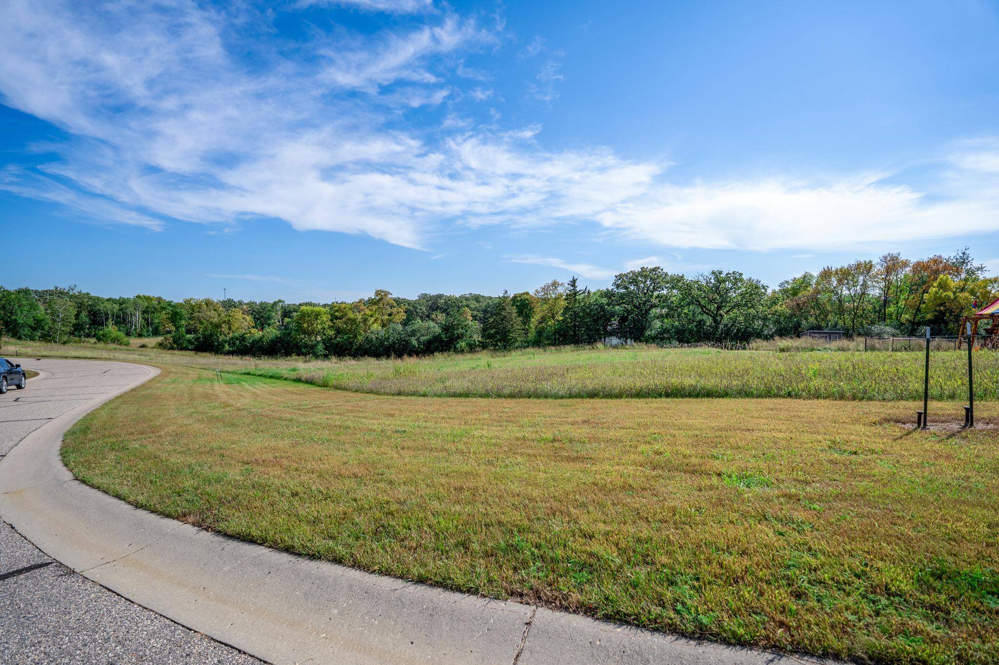 104 Meadow LN, New London, MN 56273