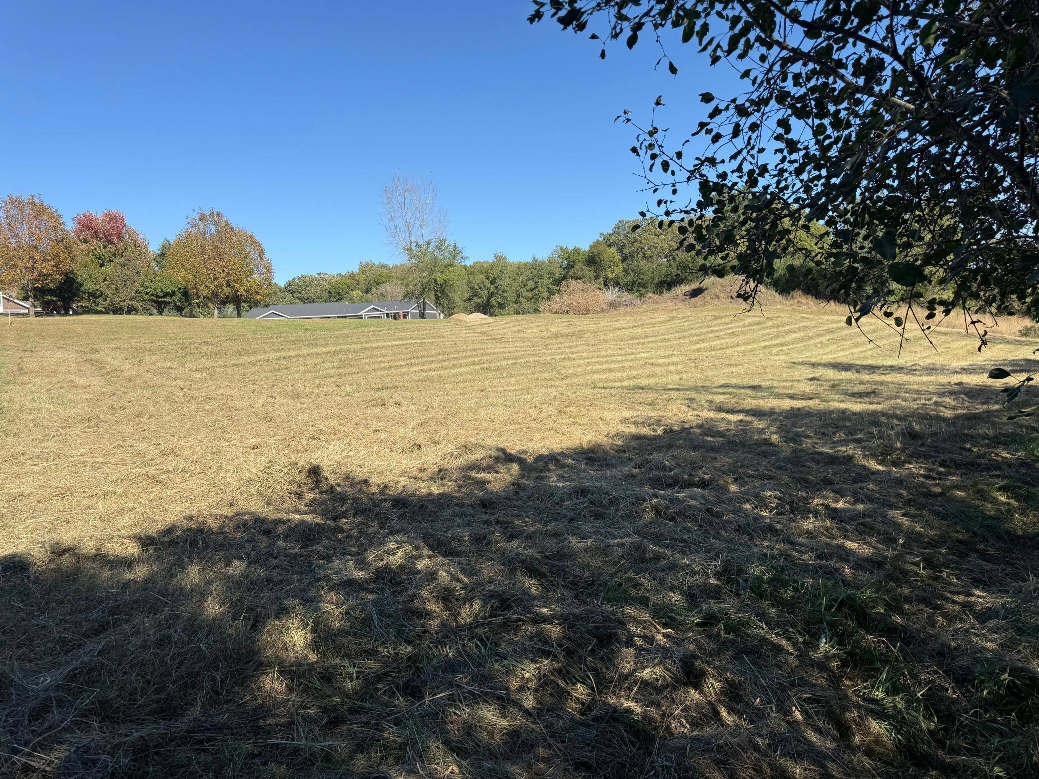108 Meadow LN, New London, MN 56273
