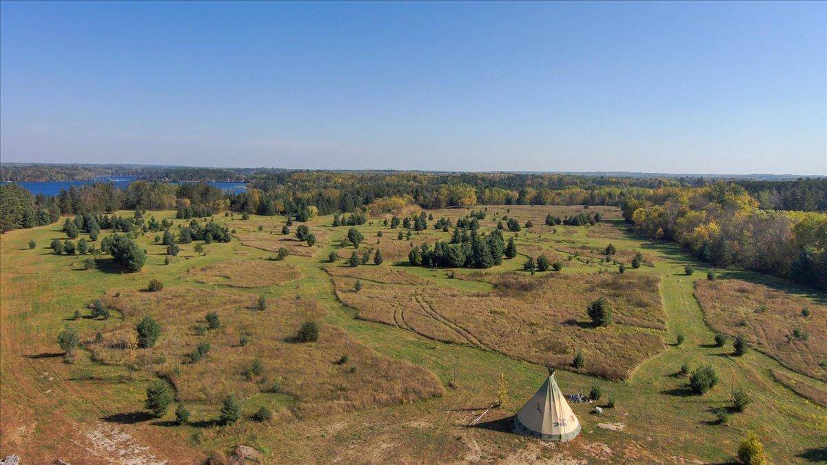 185 Crow Wing Lake DR NE, Akeley, MN 56433