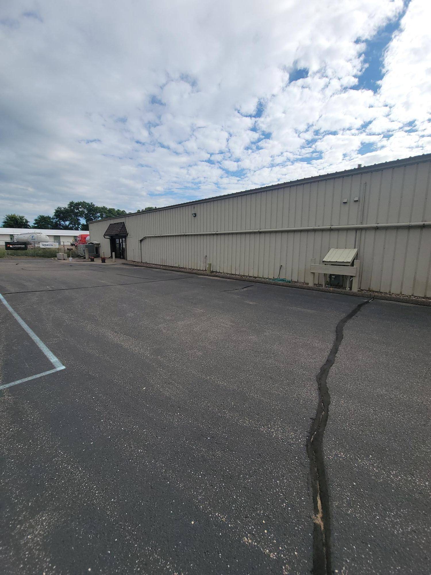 5215 Gershwin AVE N, Oakdale, MN 55128