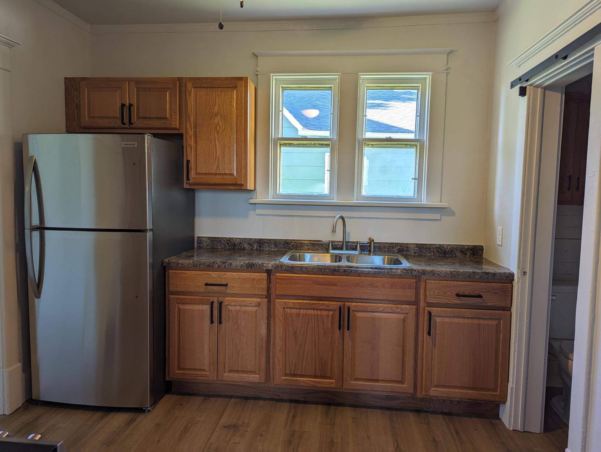 212 2nd AVE, Enderlin, ND 58027