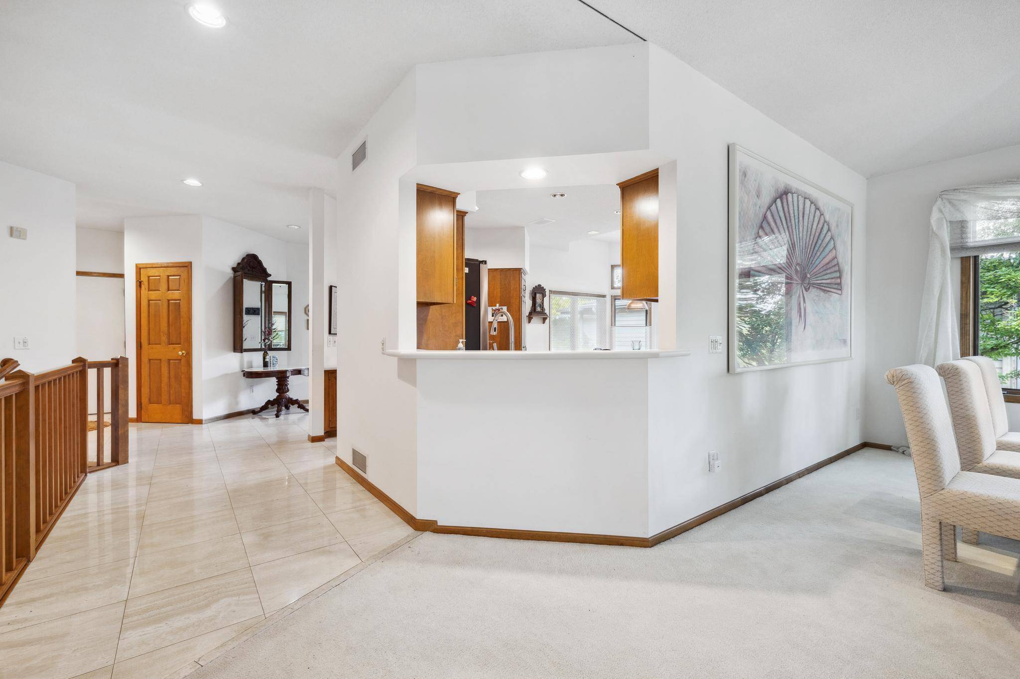 8991 Ferndale LN, Eden Prairie, MN 55347
