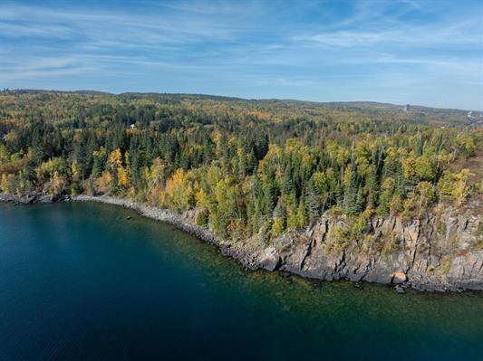 48xx Hwy 61 N, Beaver Bay, MN 55601