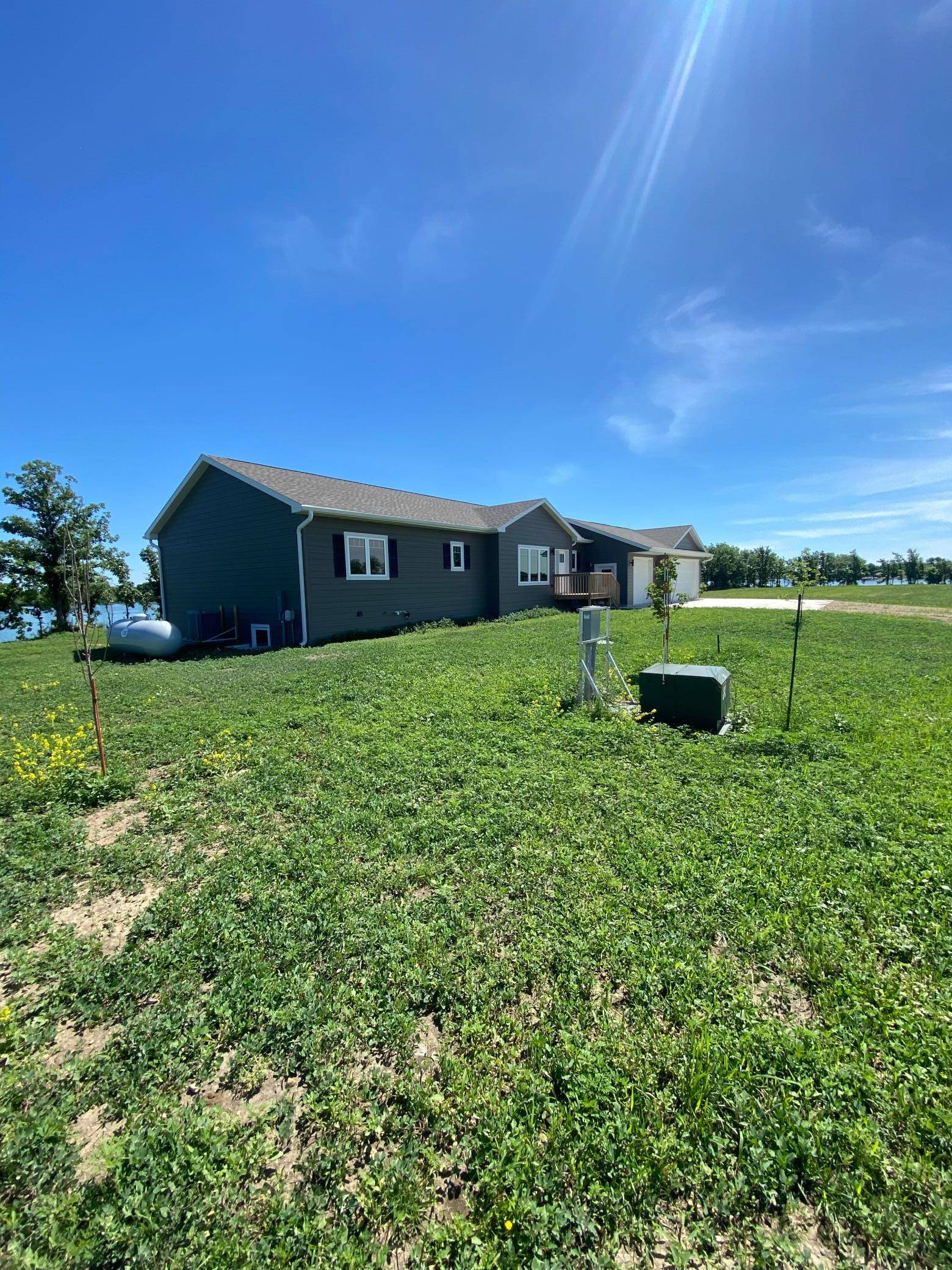10 Pelican Point DR, Garvin, MN 56132
