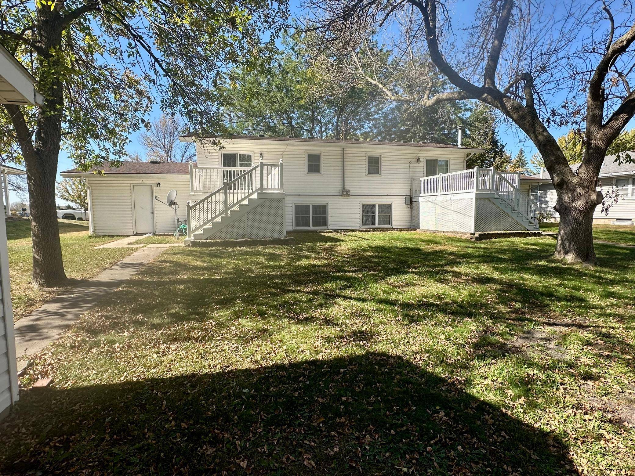1429 31 Spartan AVE, Albert Lea, MN 56007