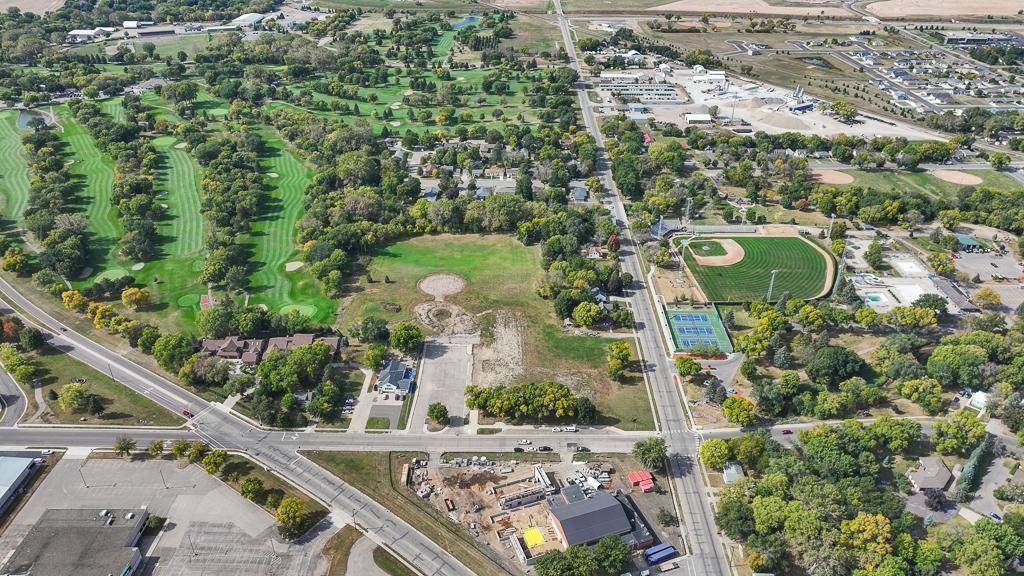 500 S 4th ST, Marshall, MN 56258