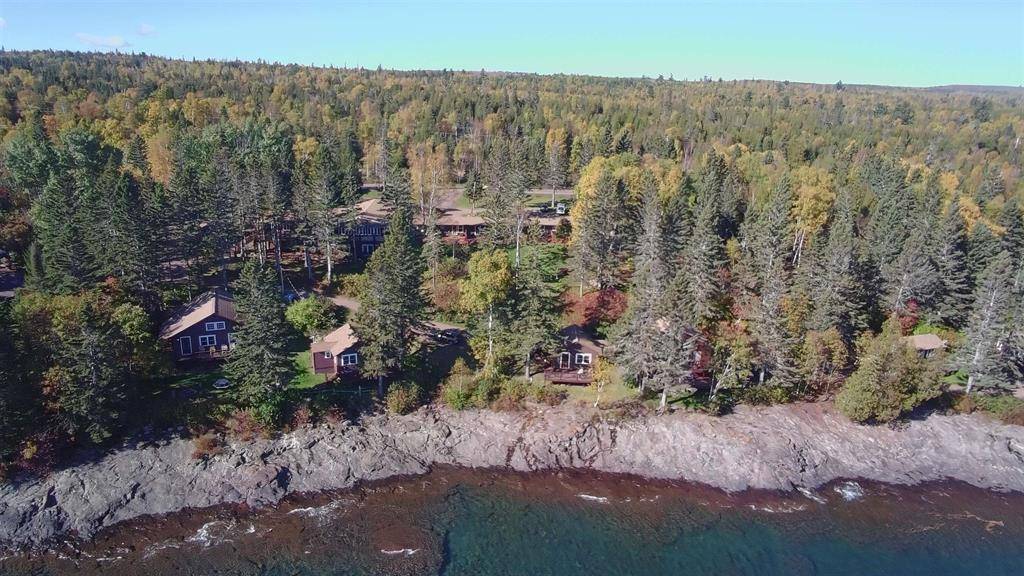 4860,4874 W Highway 61, Lutsen, MN 55612