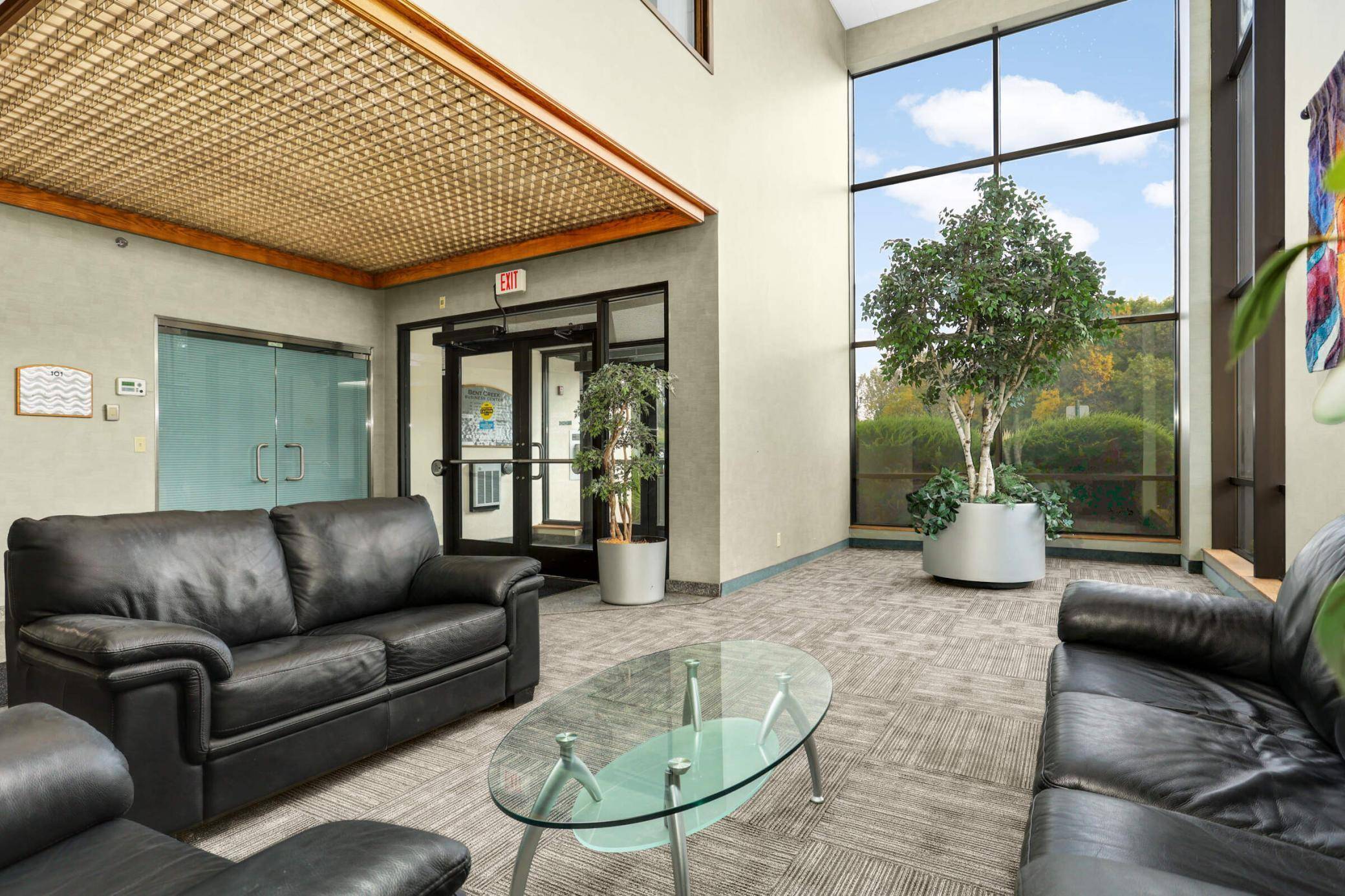 7525 Mitchell RD #208, Eden Prairie, MN 55344