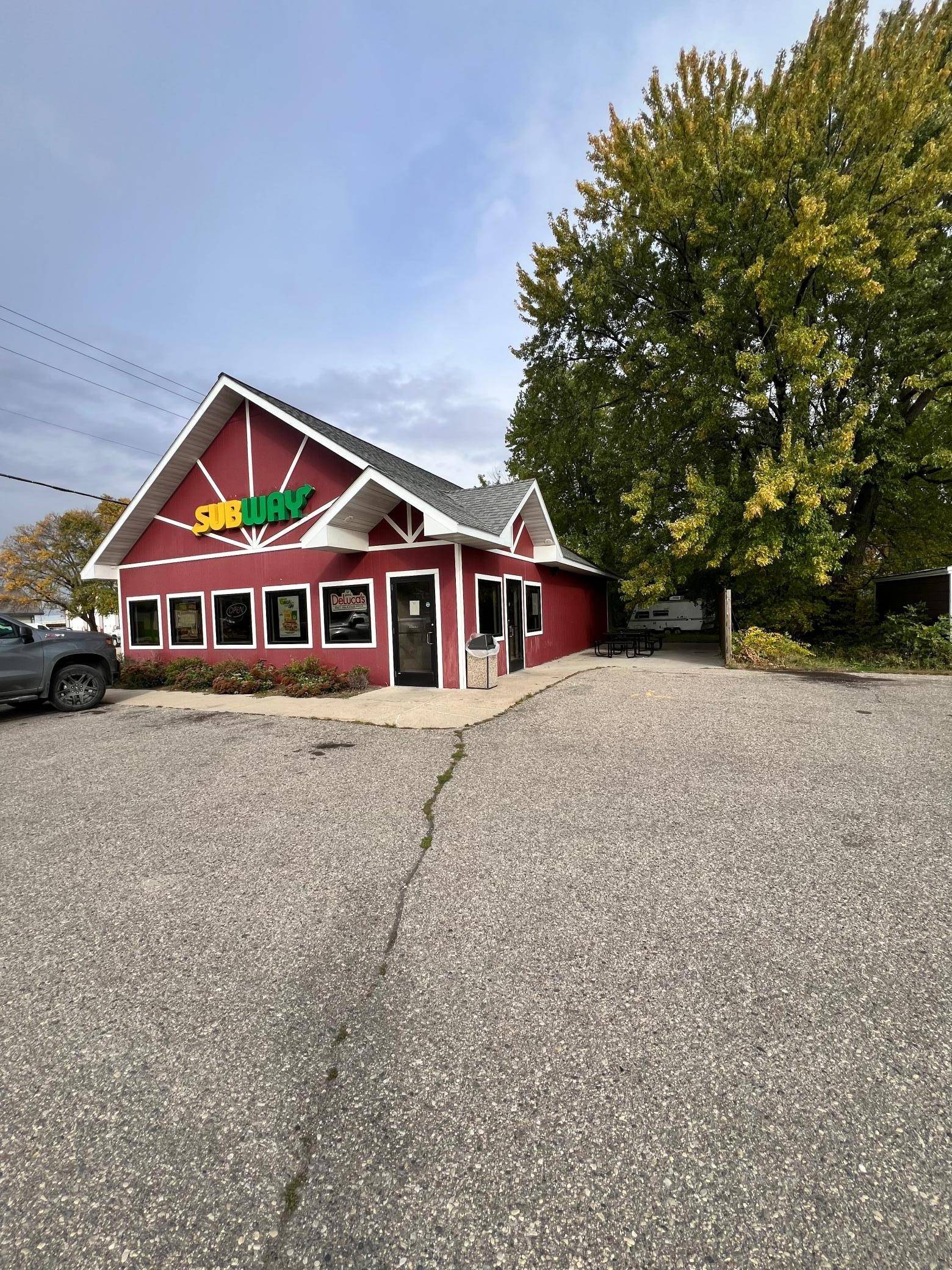 422 Oak ST, Dawson, MN 56232