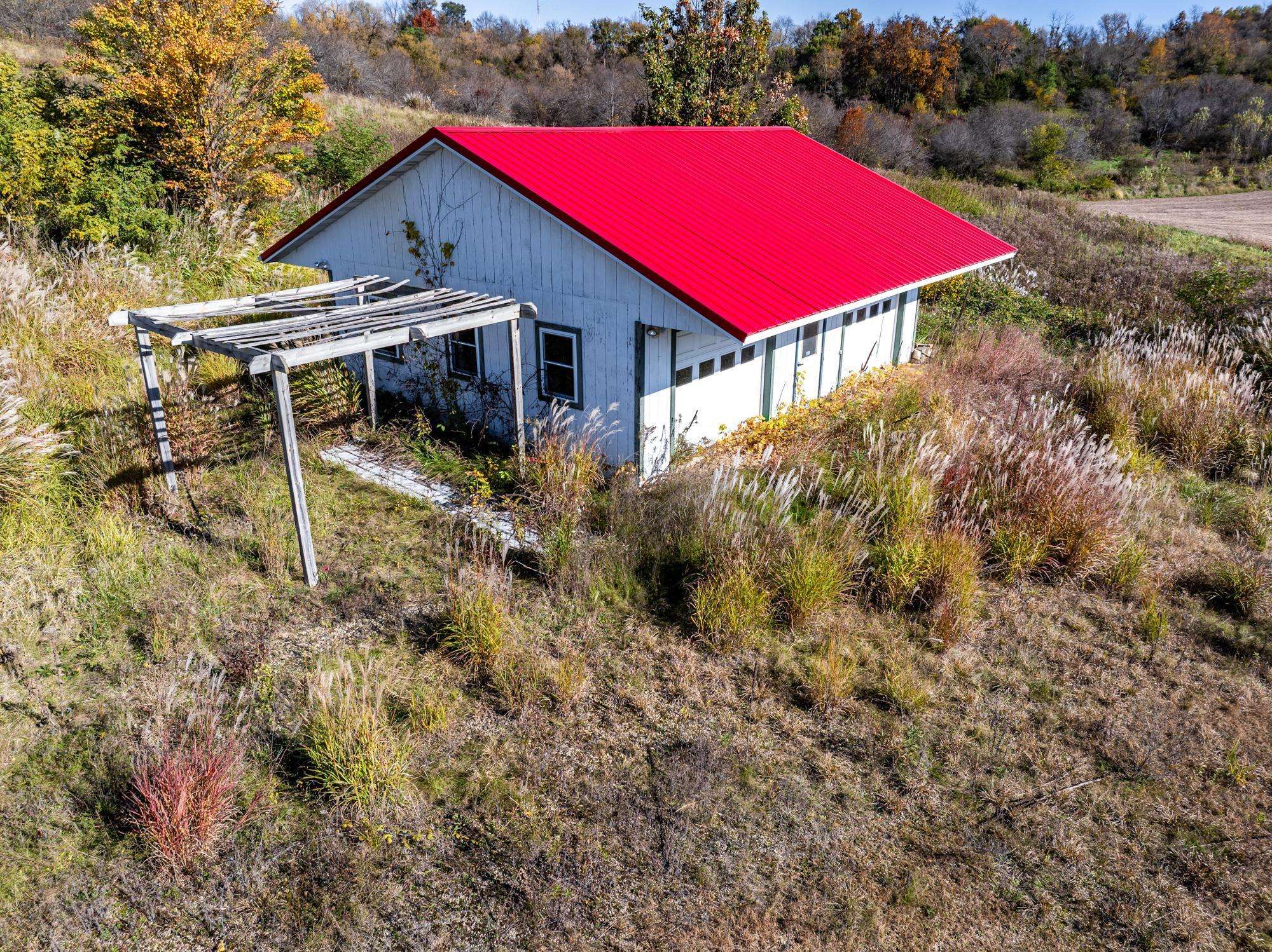 N16450 Hilltop LN, Gale Twp, WI 54630