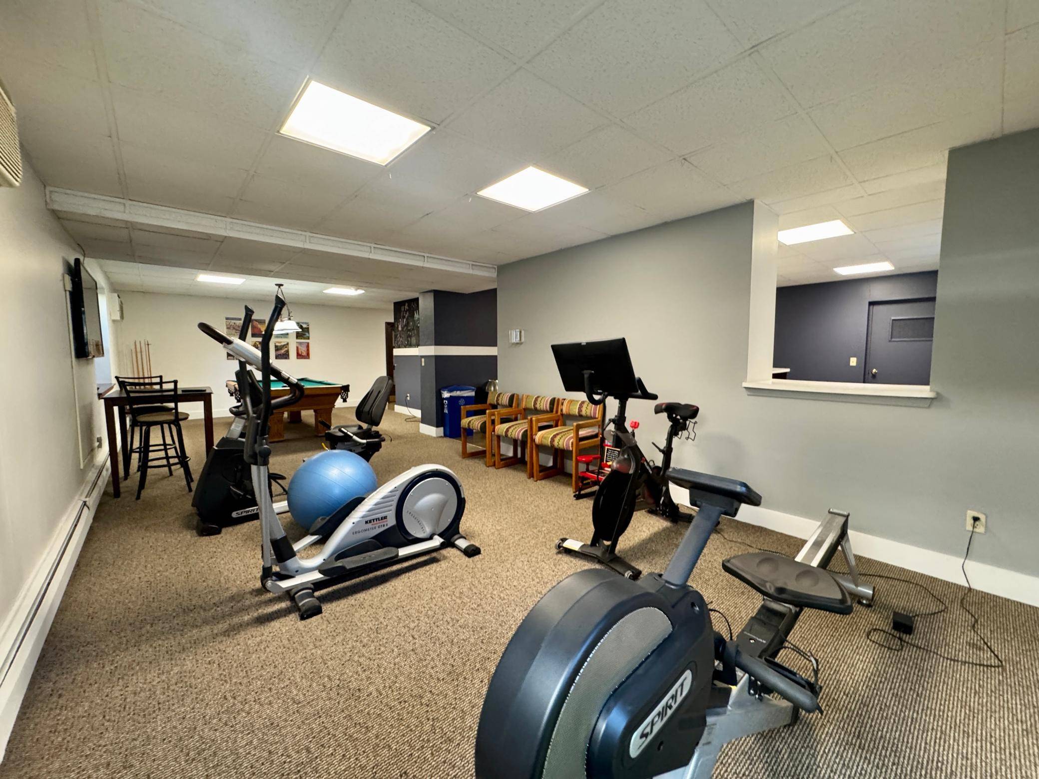 3150 Excelsior Blvd #211, Minneapolis, MN 55416
