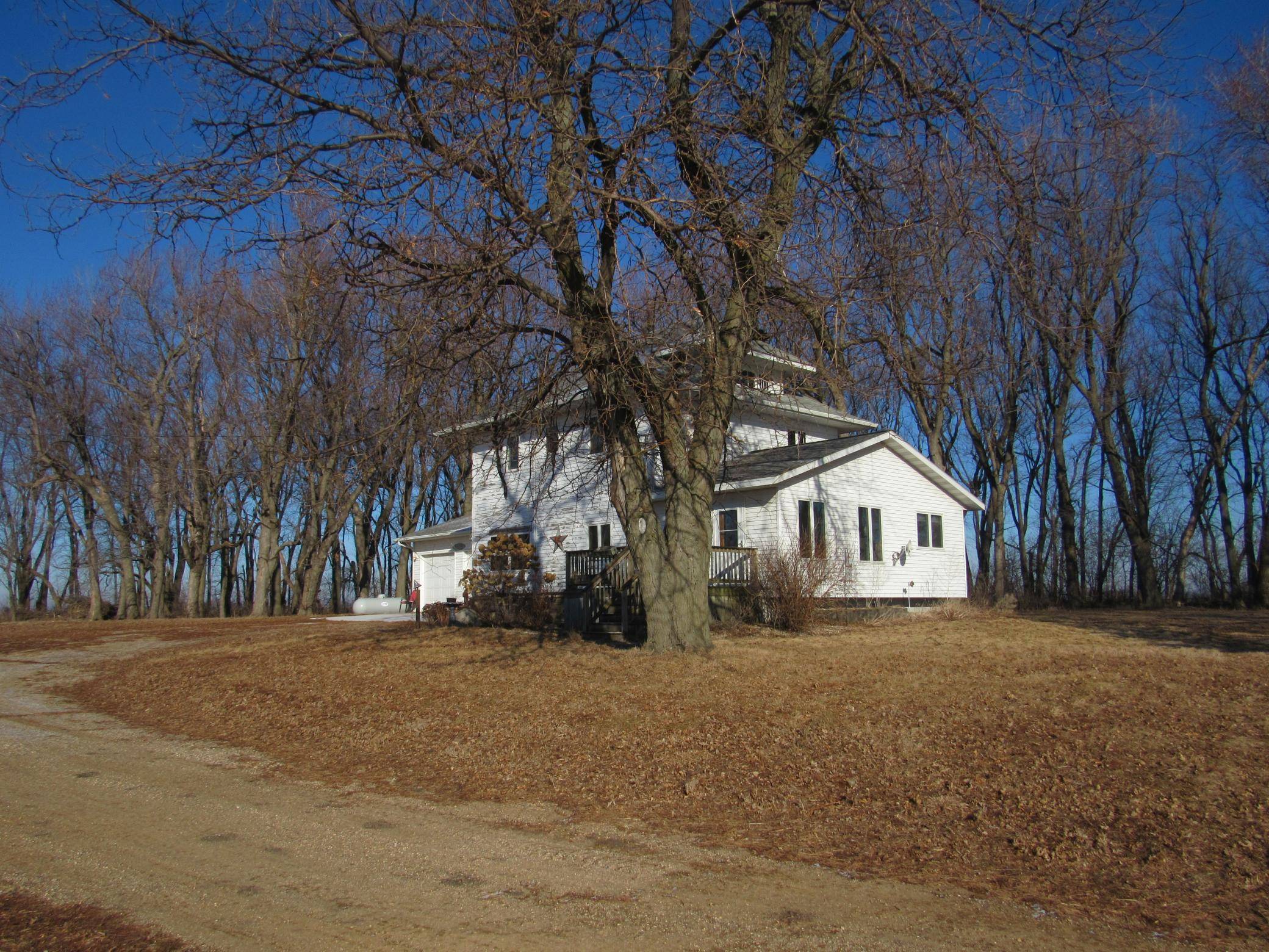 10753 Knauf AVE, Iona, MN 56141