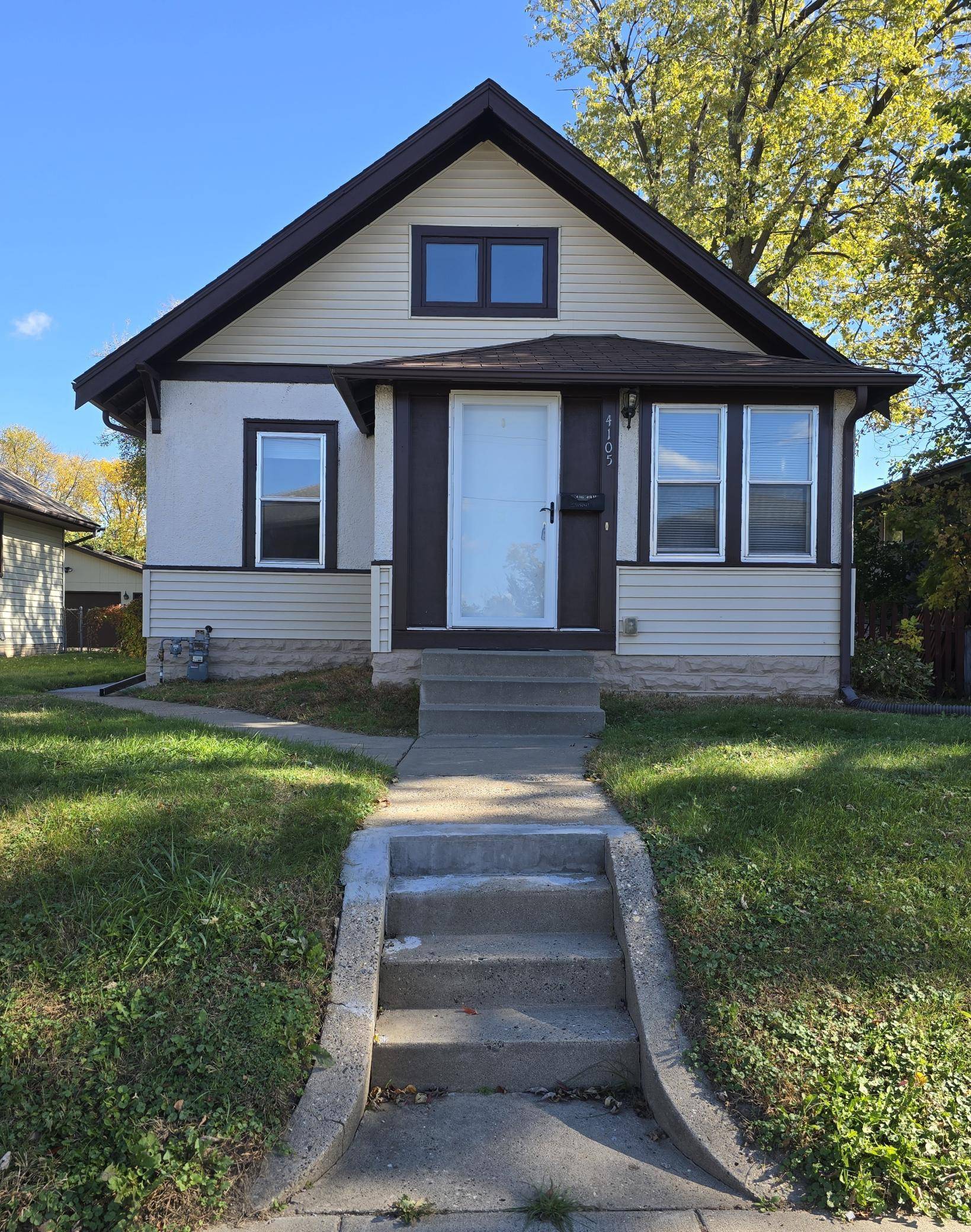 4105 4th ST NE, Columbia Heights, MN 55421