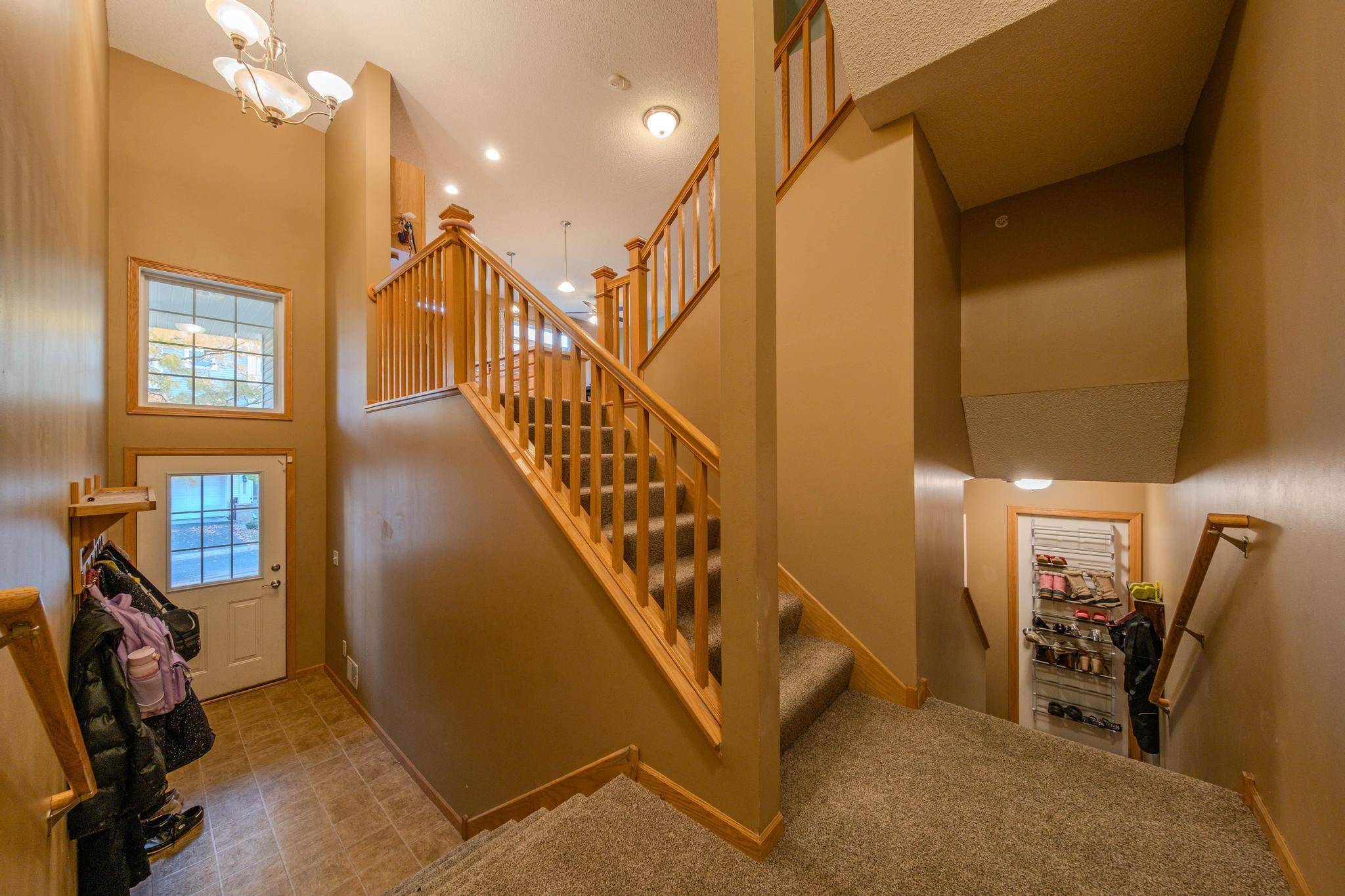 8483 Emery Pkwy N, Champlin, MN 55316