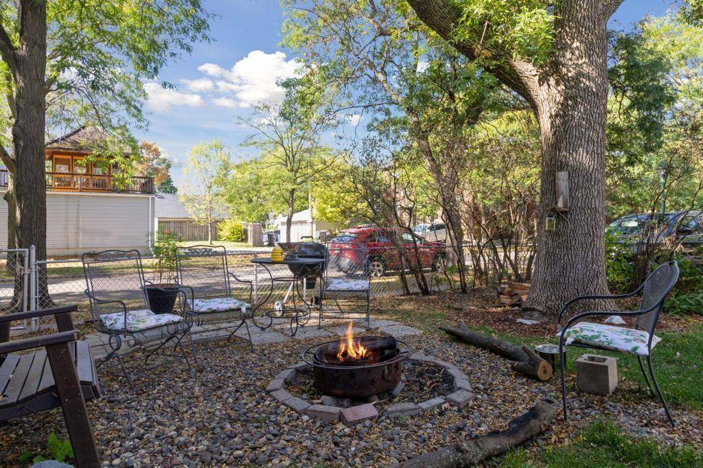 1665 Dayton AVE, Saint Paul, MN 55104