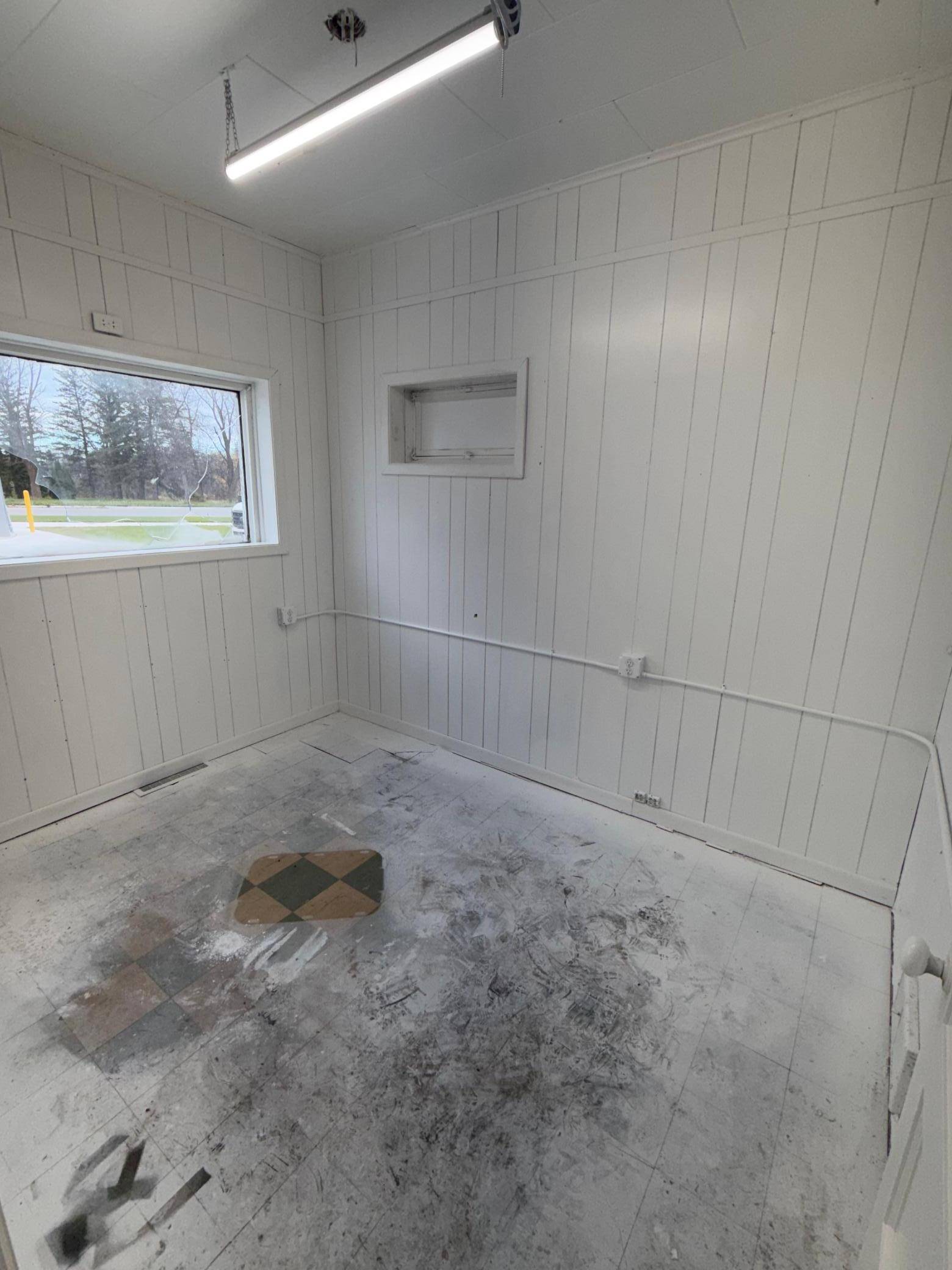 219 1st AVE NE, Baudette, MN 56623