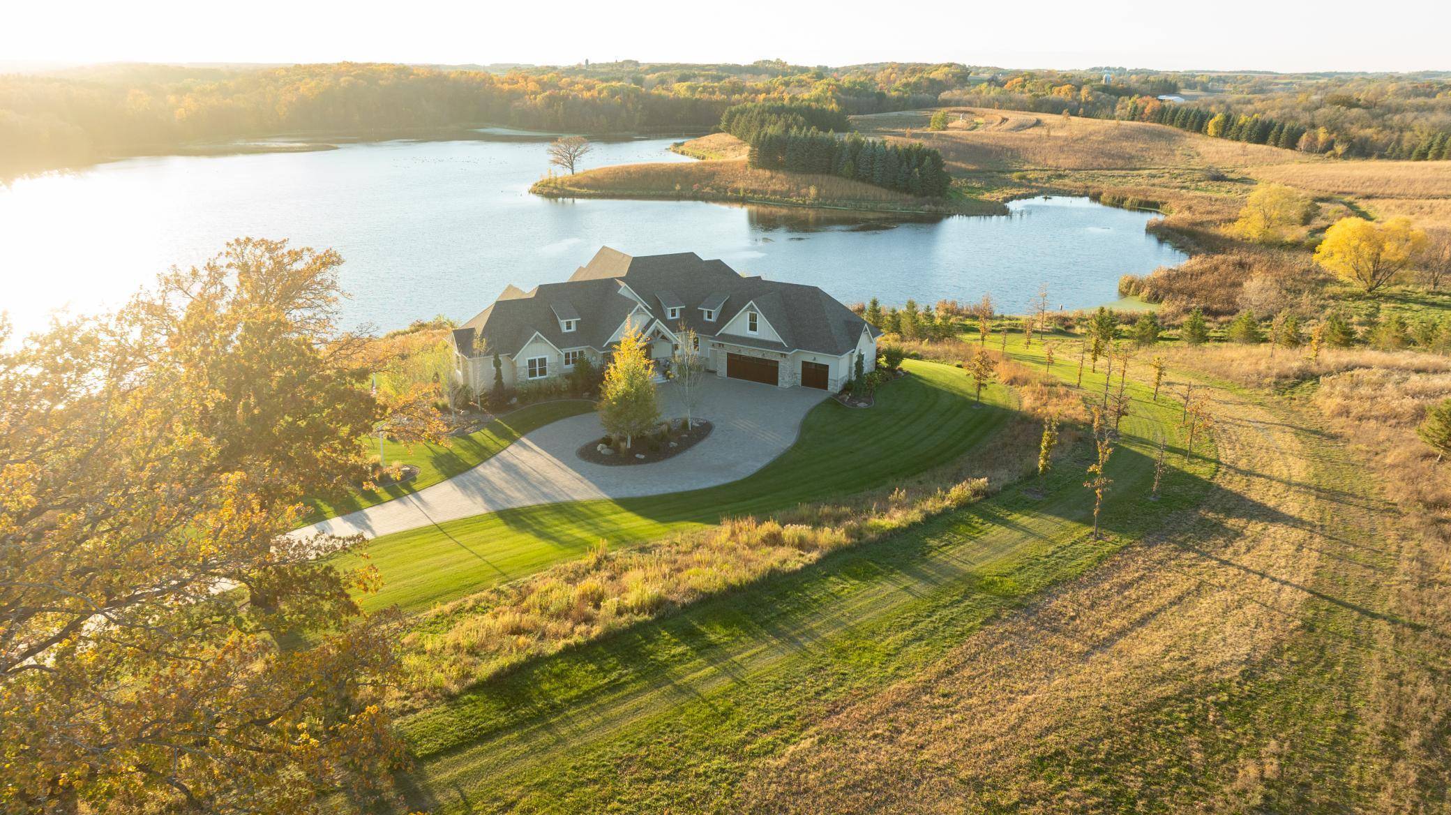 4026 Union Lake TRL, Northfield, MN 55057