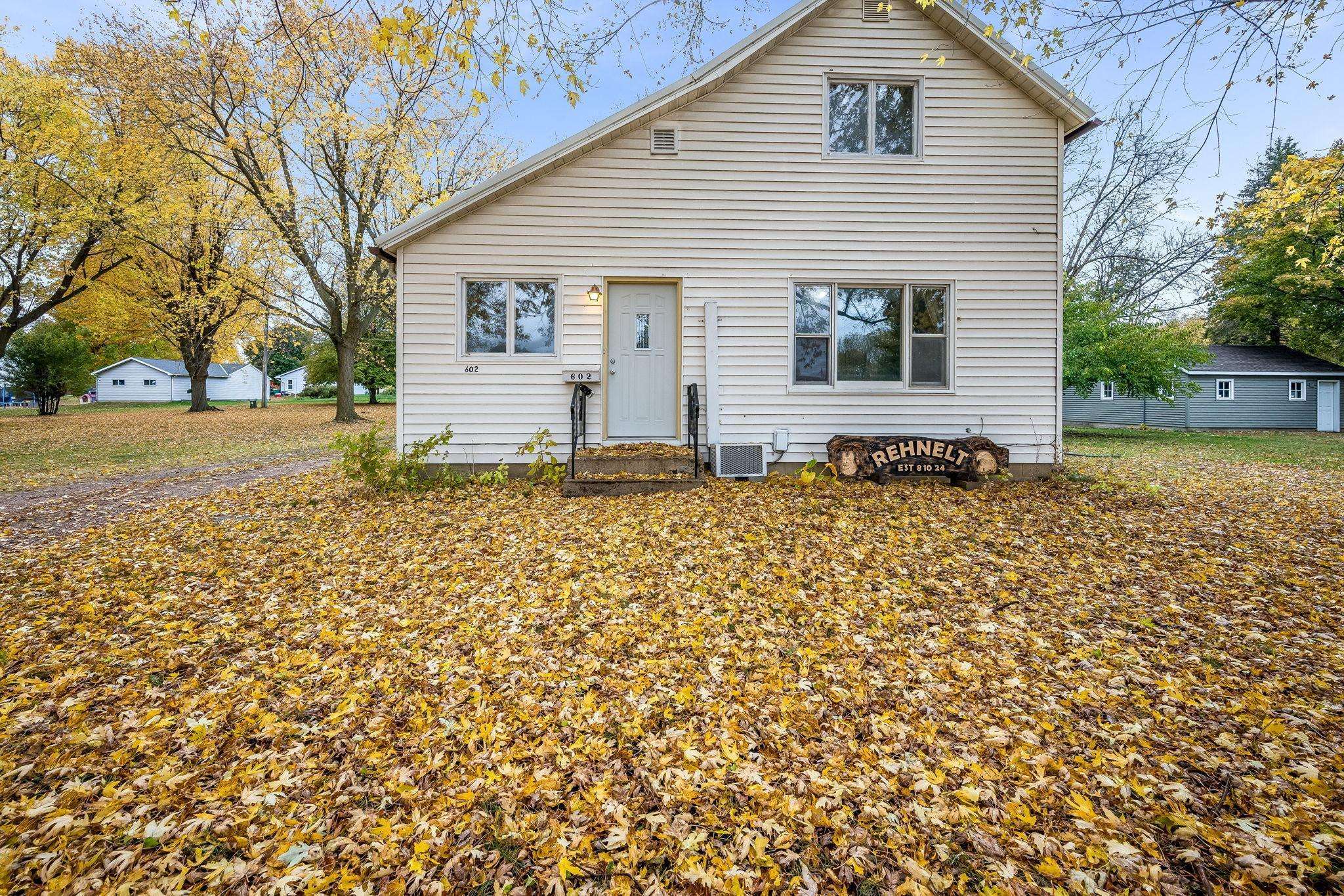602 Kenzie ST, Sherburn, MN 56171