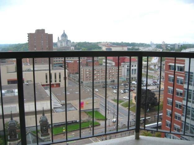 78 10th ST E #1808, Saint Paul, MN 55101