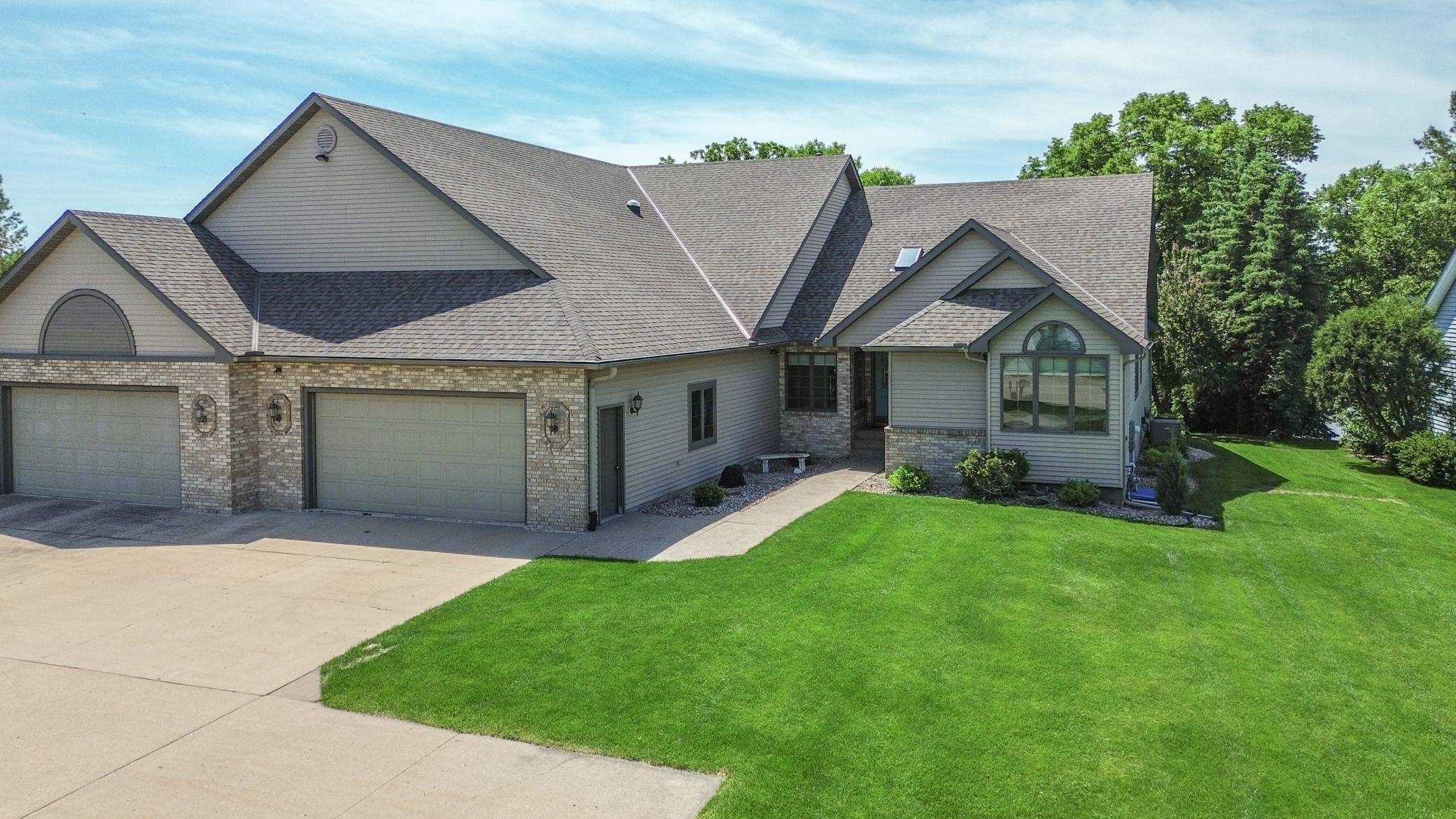 109 Teton CT, Mankato, MN 56001