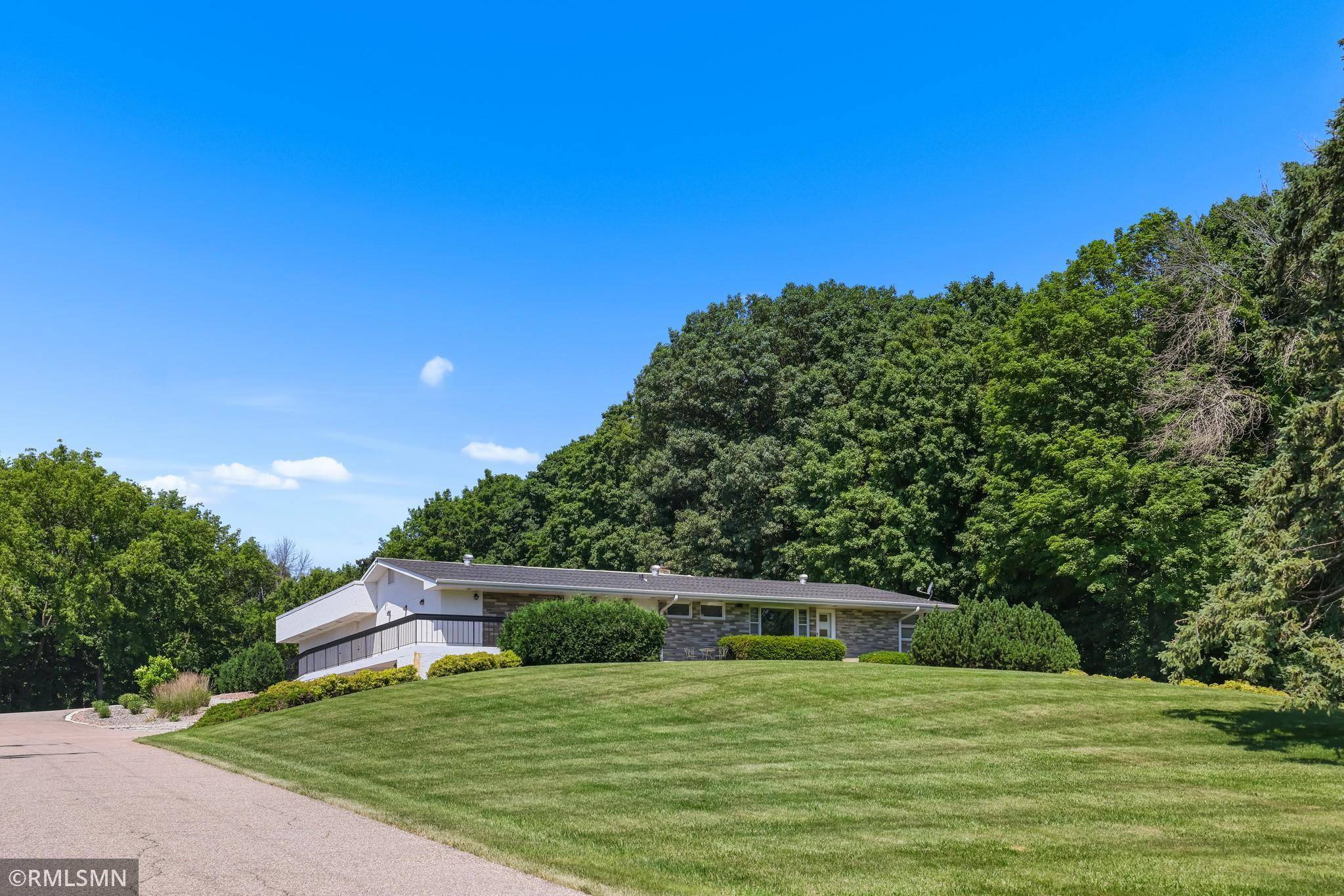 1801 Commerce BLVD, Mound, MN 55364