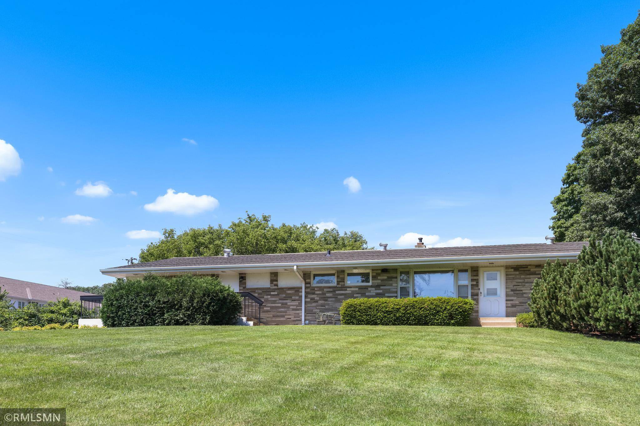 1801 Commerce BLVD, Mound, MN 55364