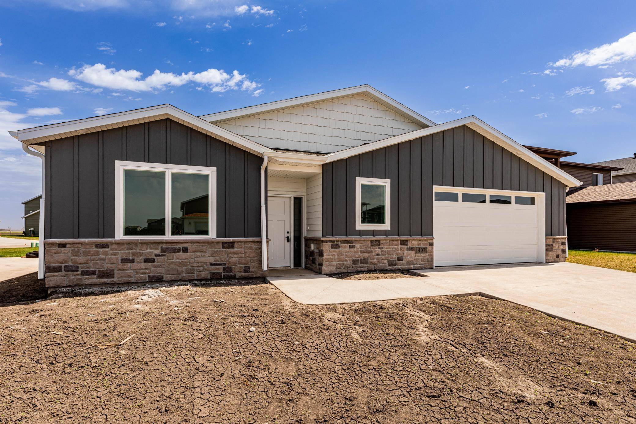 407 16th ST NE, Dilworth, MN 56529