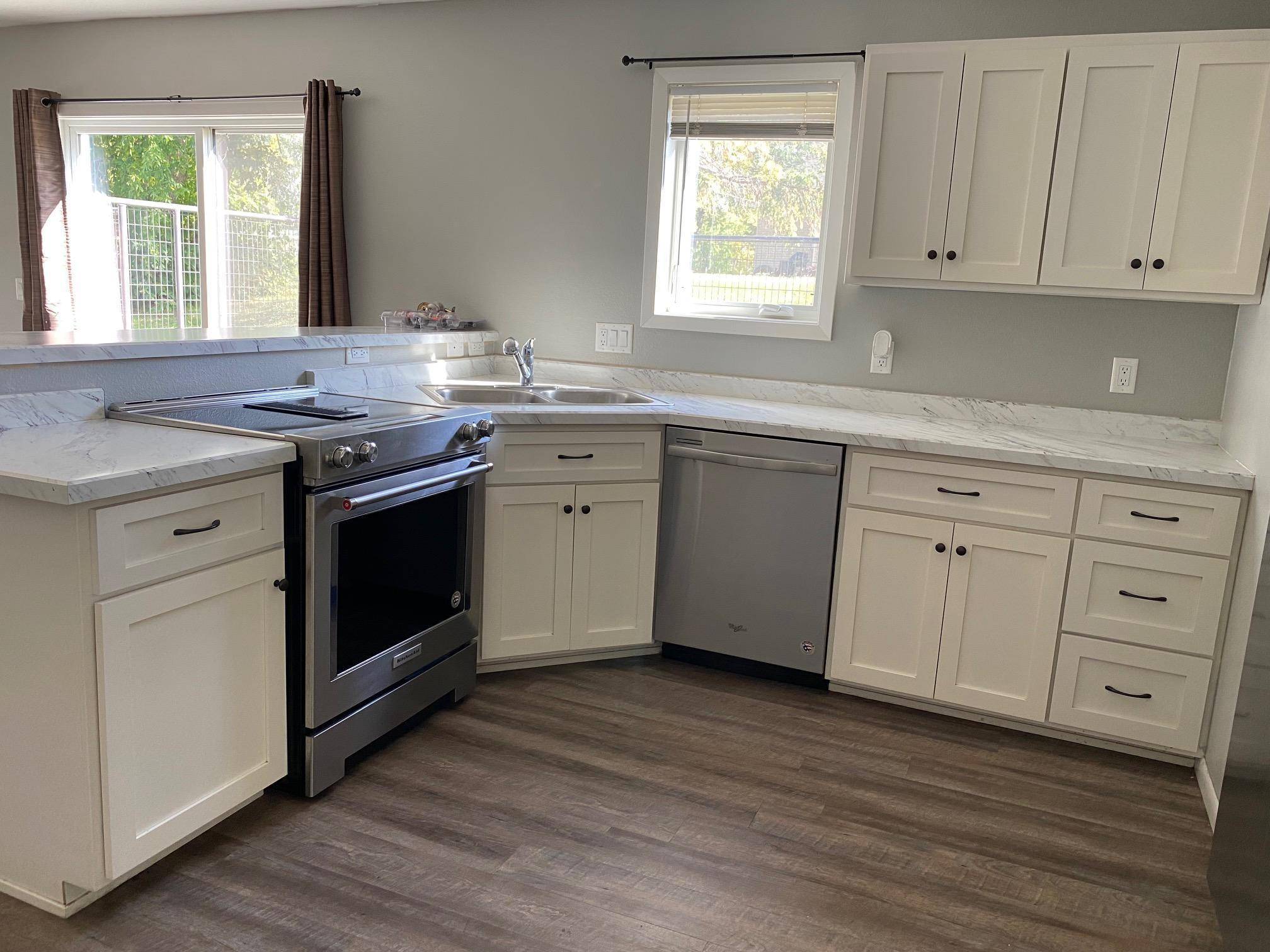204 W Poplar AVE #Unit A, Badger, MN 56714