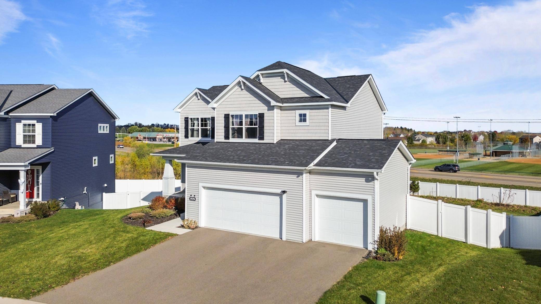 19294 Clearwater LOOP, Farmington, MN 55024