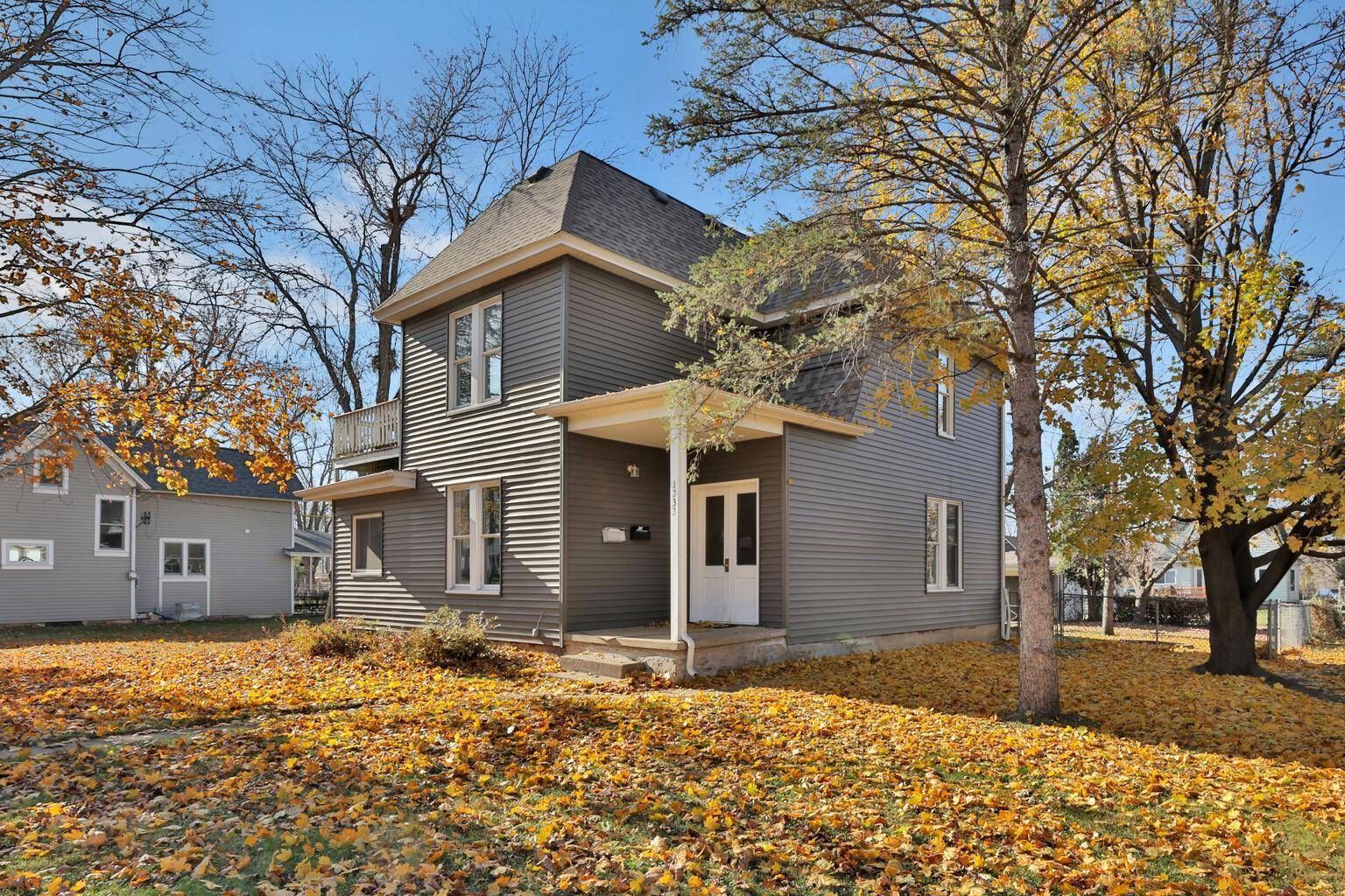 1233 7th ST, Hudson, WI 54016