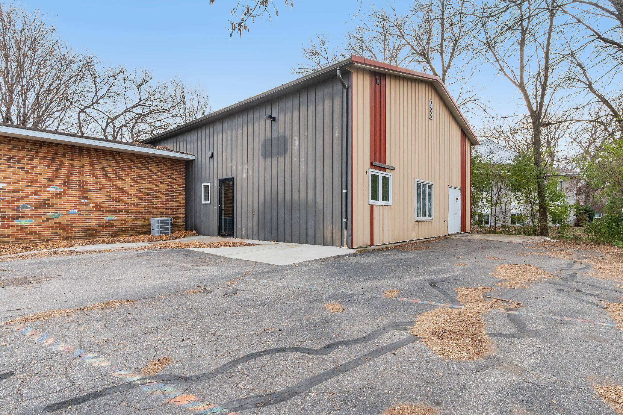 2020 Fillmore ST, Alexandria, MN 56308