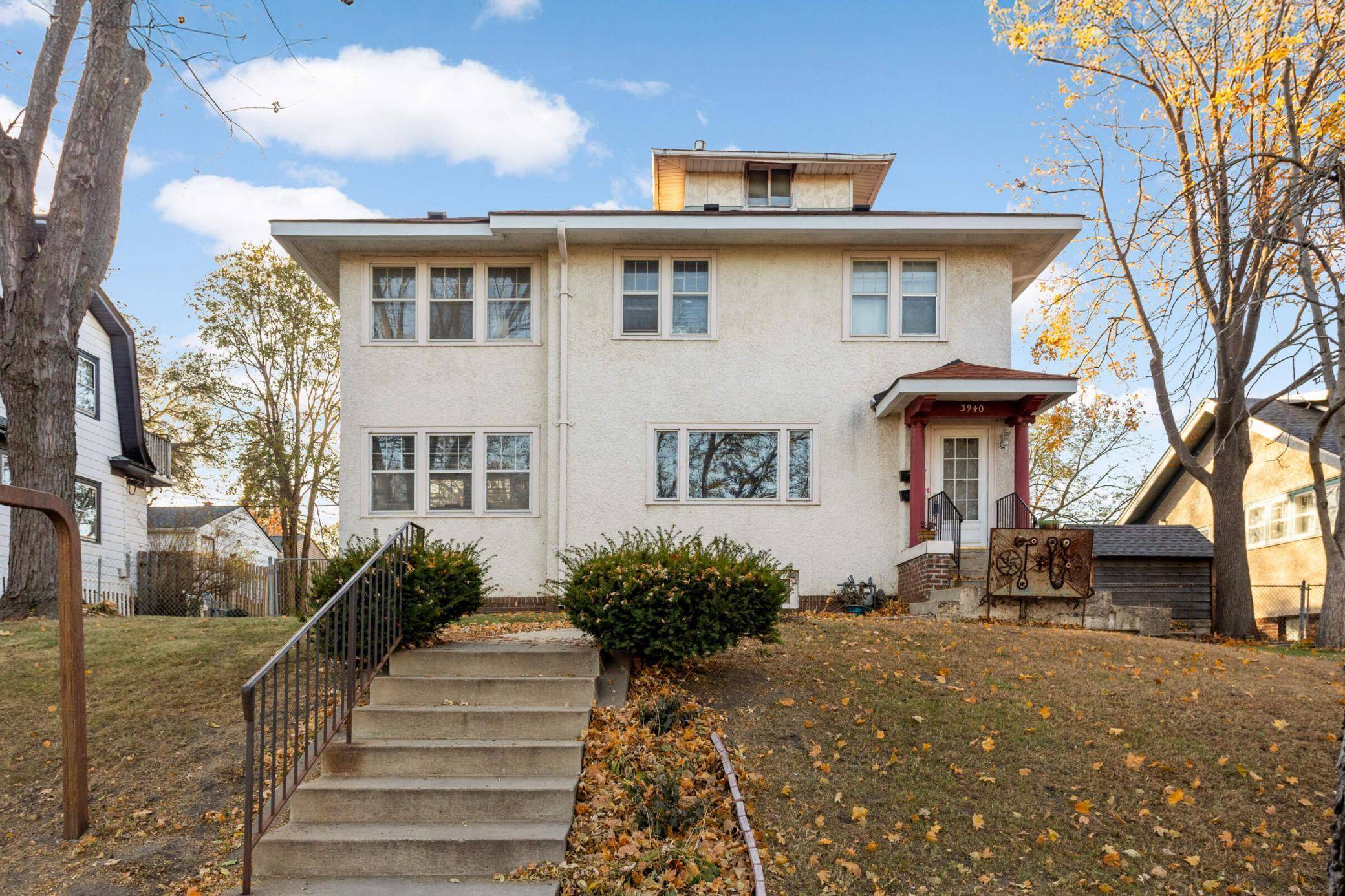 3940 Park AVE S, Minneapolis, MN 55407