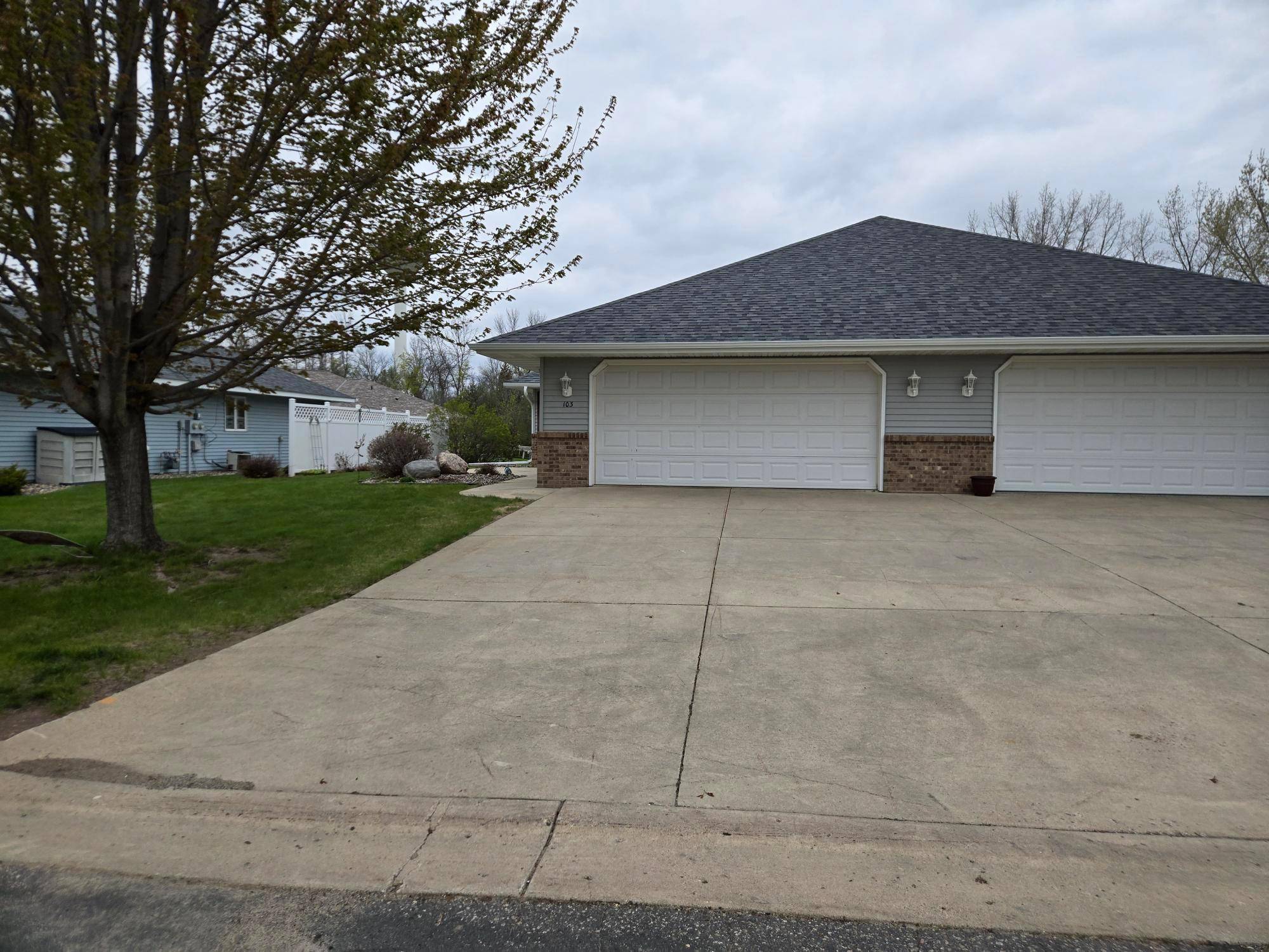 103 Sellards AVE, Dassel, MN 55325