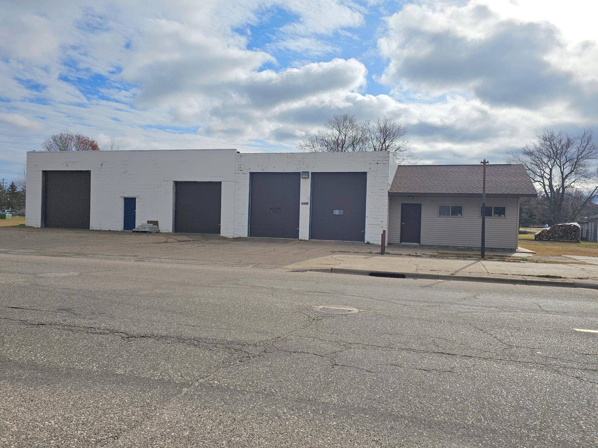 315 Main ST W, Onamia, MN 56359