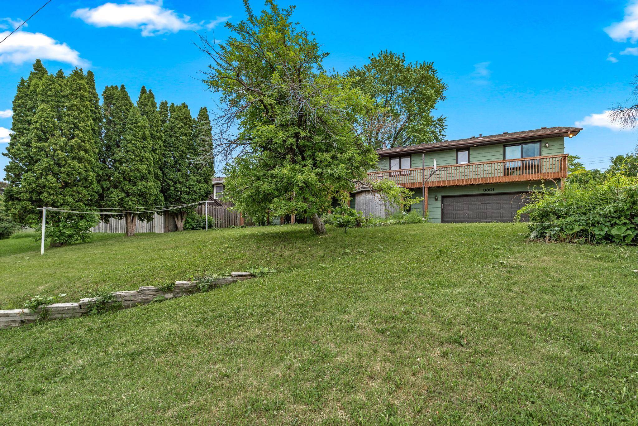 3301 Edgemere AVE, Saint Anthony, MN 55418