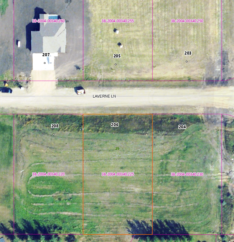 206 LAVERNE LN N, Colfax, ND 58018