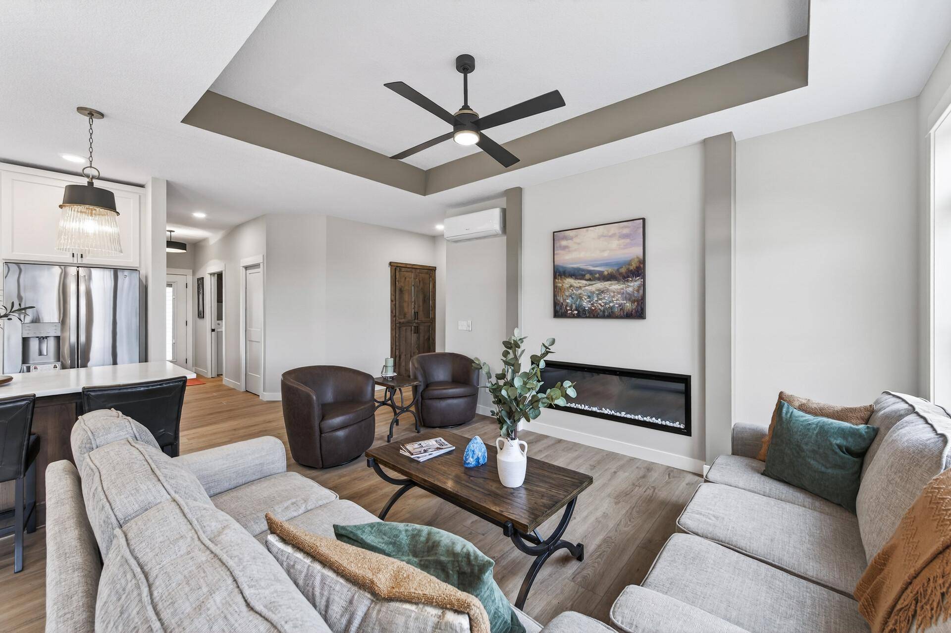 1219 Honeysuckle LN SE, Cambridge, MN 55008